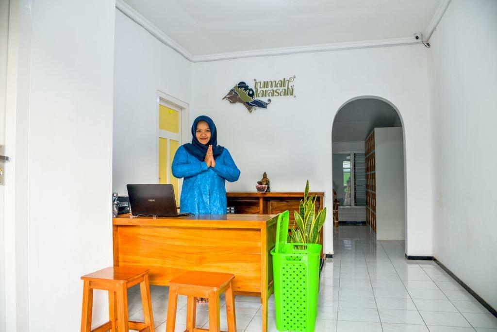 Rumah Larasati Malang Extérieur photo